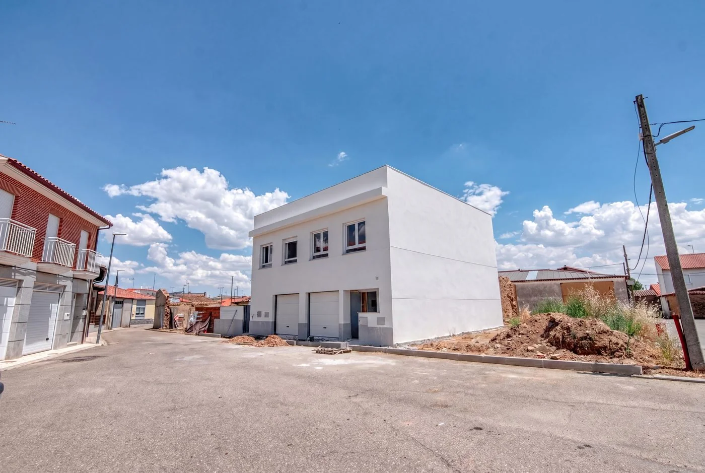 Antes · Casa exterior